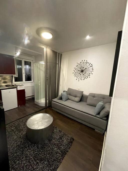 Magnifique Studio Champs-Elysee Paris Exterior foto